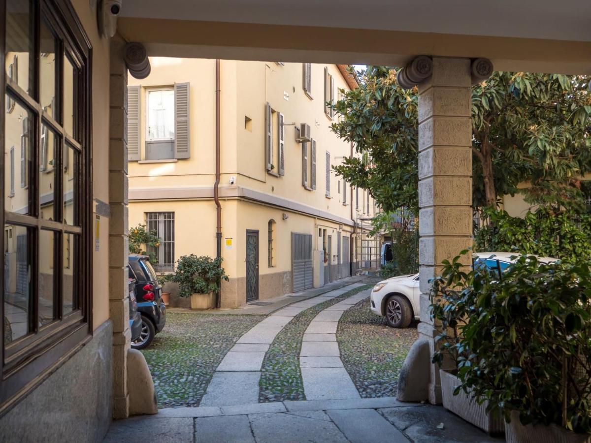The Best Rent - Studio Nearby Sant'Agostino Metro Milano Eksteriør billede
